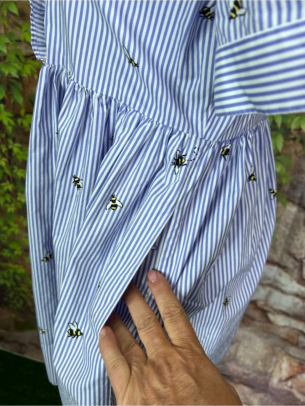 KATE SPADE Abuzz Poplin Blue and White Striped Bee Print Poplin Luxury Dress, XS